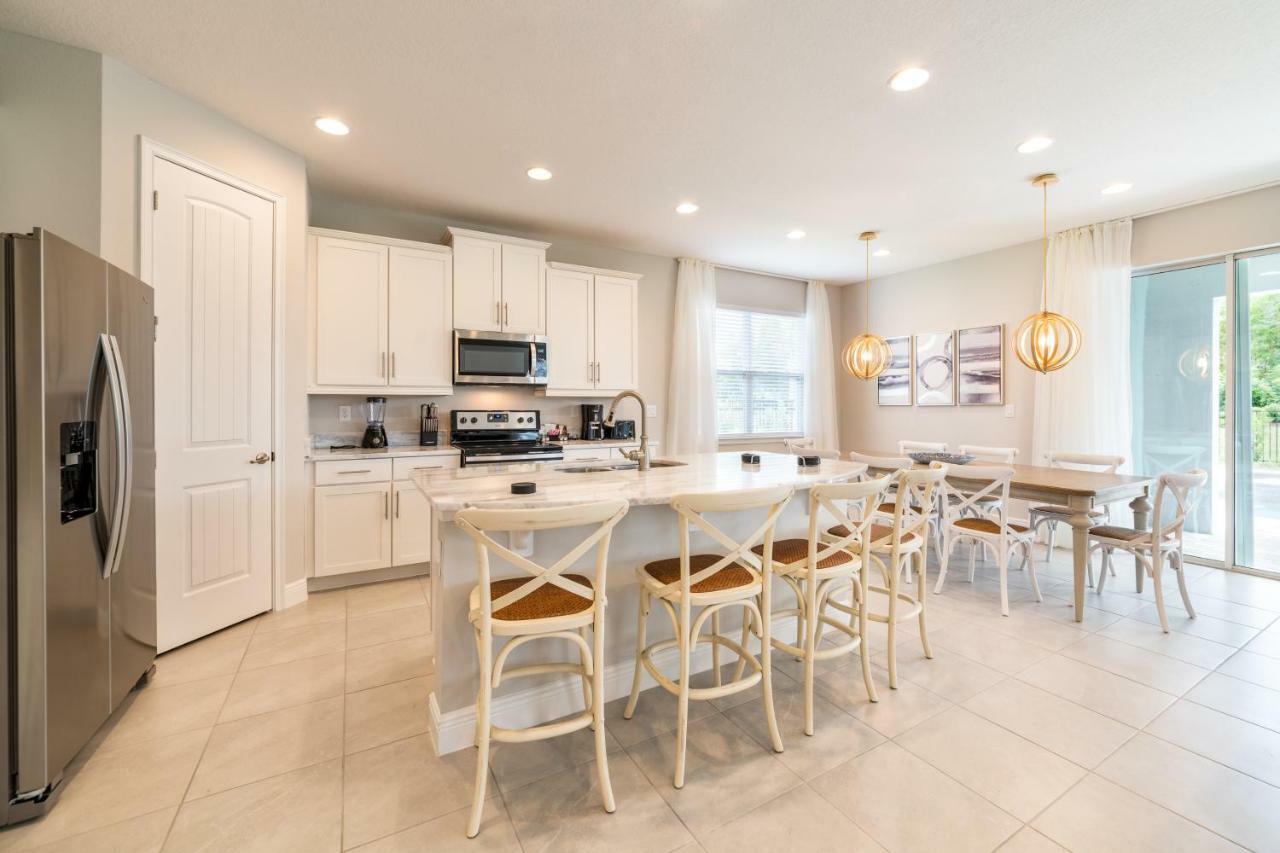 Charming Home By Rentyl Near Disney With Private Pool, Ping Pong Table & Resort Amenities - 7449M Orlando Luaran gambar