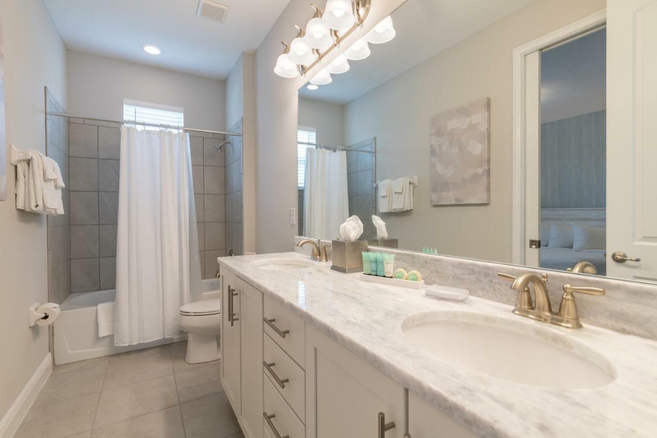 Charming Home By Rentyl Near Disney With Private Pool, Ping Pong Table & Resort Amenities - 7449M Orlando Luaran gambar