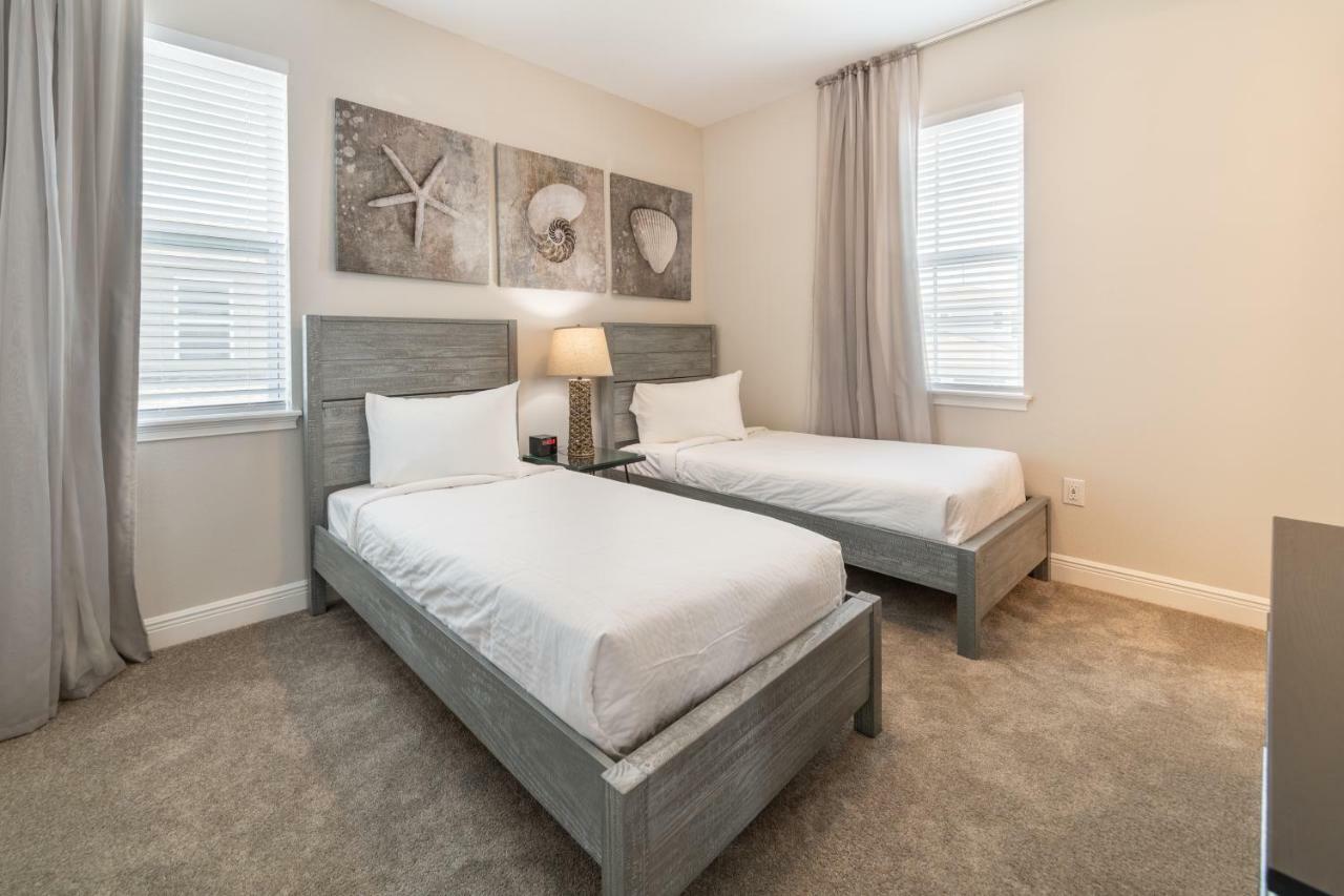Charming Home By Rentyl Near Disney With Private Pool, Ping Pong Table & Resort Amenities - 7449M Orlando Luaran gambar